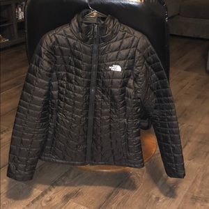 Women’s The North Face Black eco ball New W/o tags